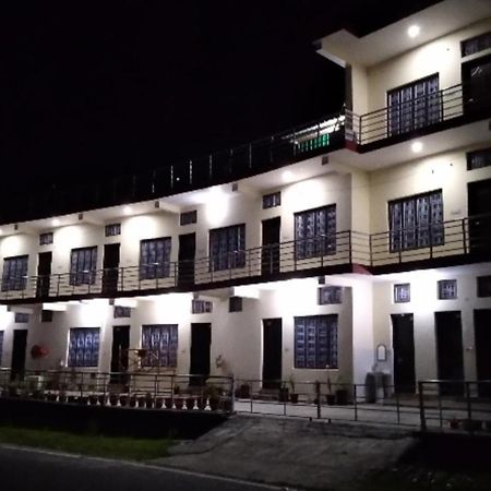 Hotel Vikram Palace Barkot エクステリア 写真