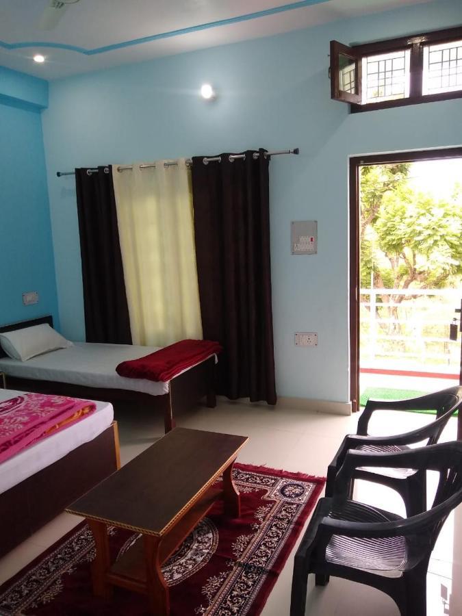 Hotel Vikram Palace Barkot エクステリア 写真